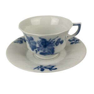 Royal Cophenhagen Denmark Teacup & Saucer Plate Blue Flower Angular 10/8562